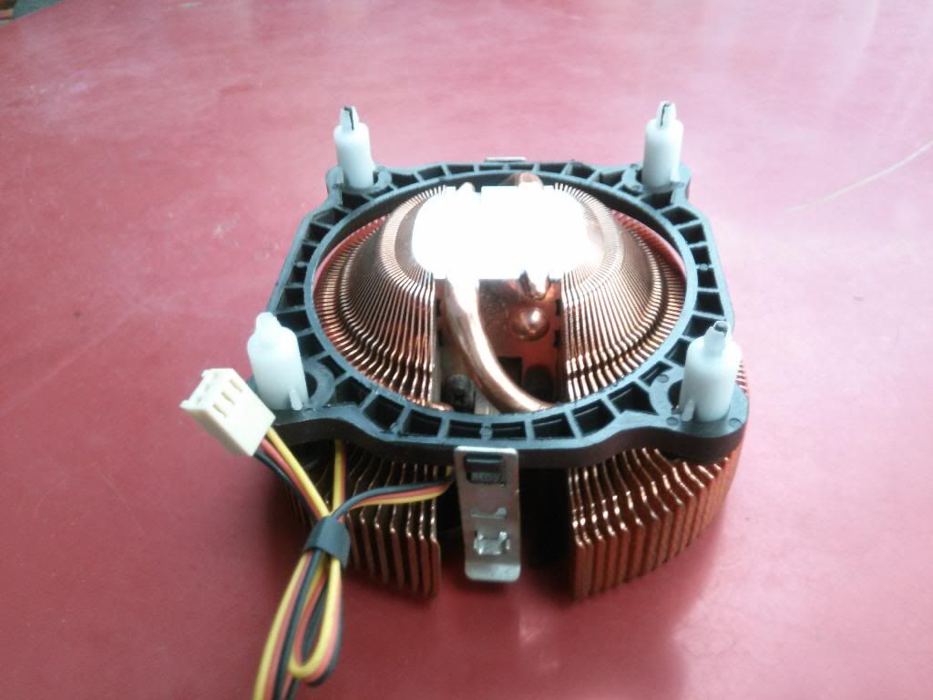Tản nhiệt CPU Cooler Boss VE9 chạy cực êm, với 2  heatpipes cho tản nhiệt nhanh chóng