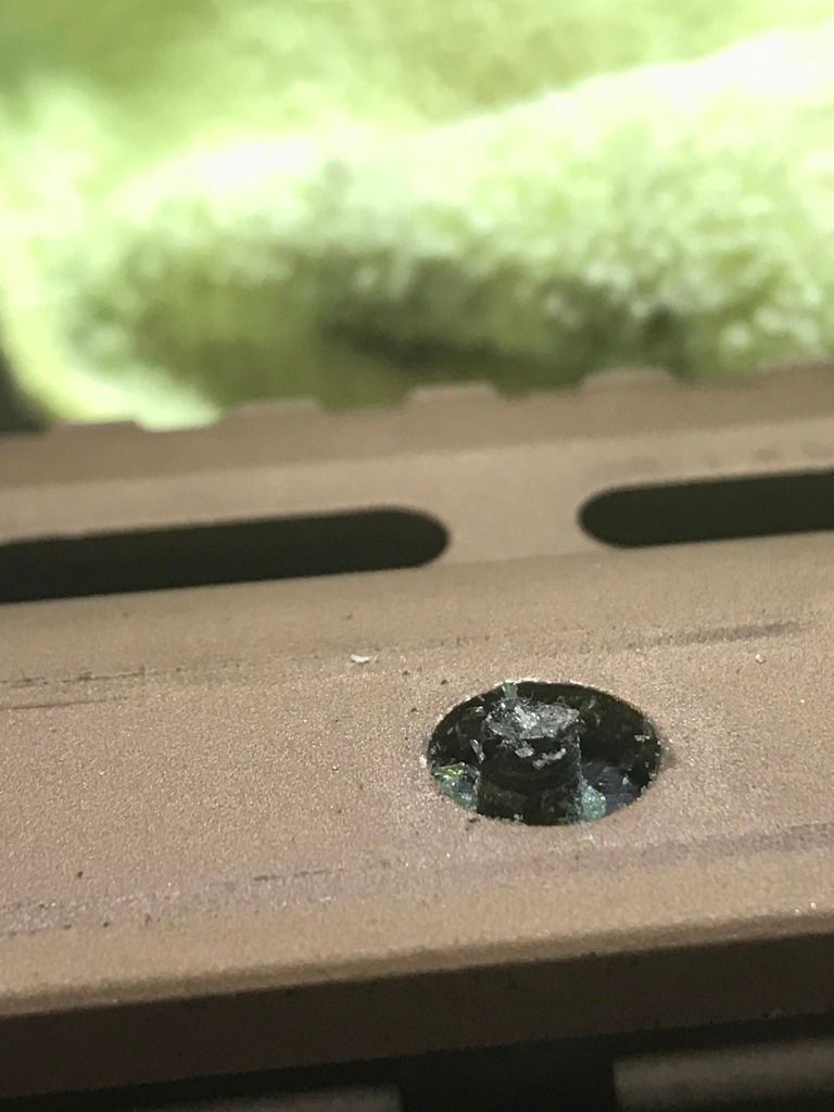 Help needed screw head popped off after EZout (bay area mechanically