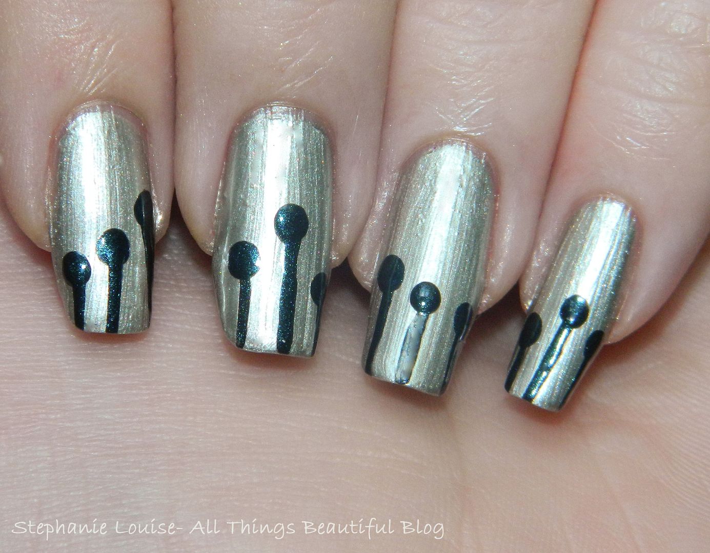 photo RevlonBrilliantStrengthNailPolishSwatches06_zpsb6ae664a.jpg