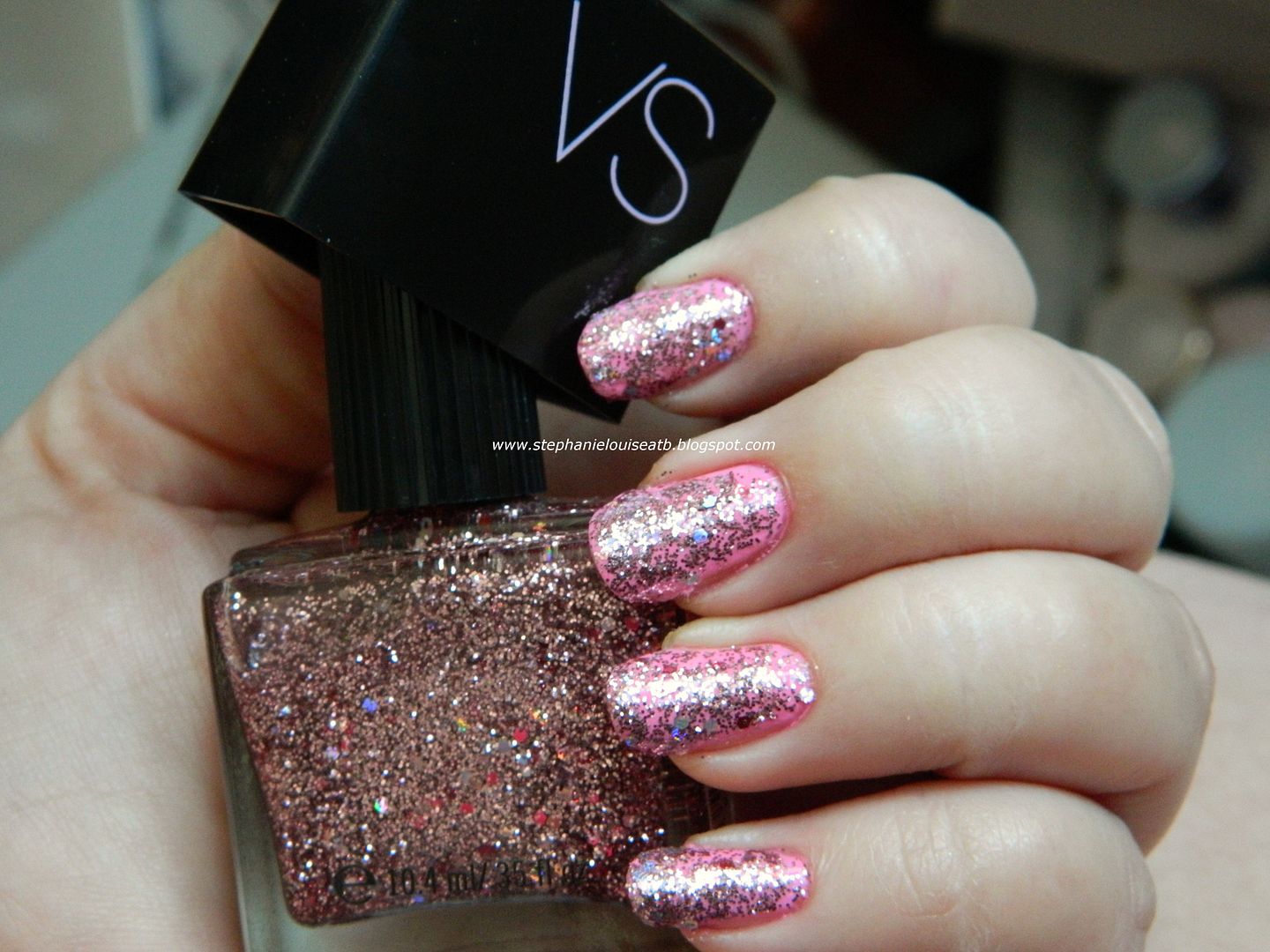 NEW Victoria's Secret Nail Lacquers in String Bikini & Backstage