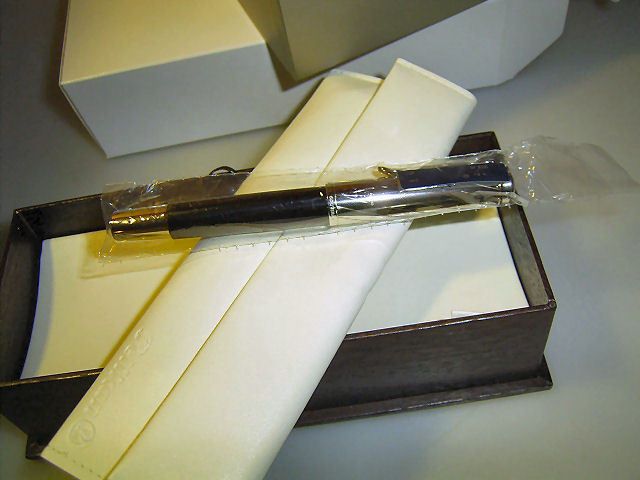 pelikan-m625-red-03_zpsdcd61f96.jpg